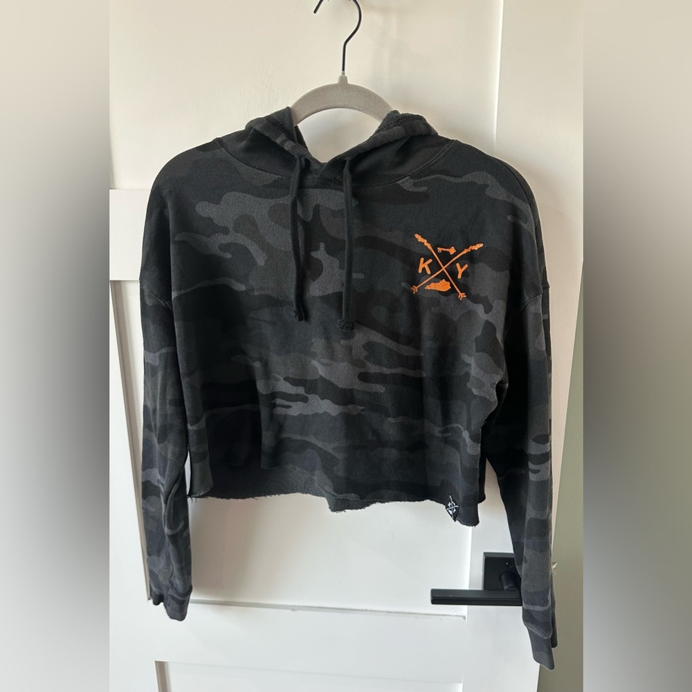 Black Camo Kentucky Crop Hoodie Sweatshirt Size Small